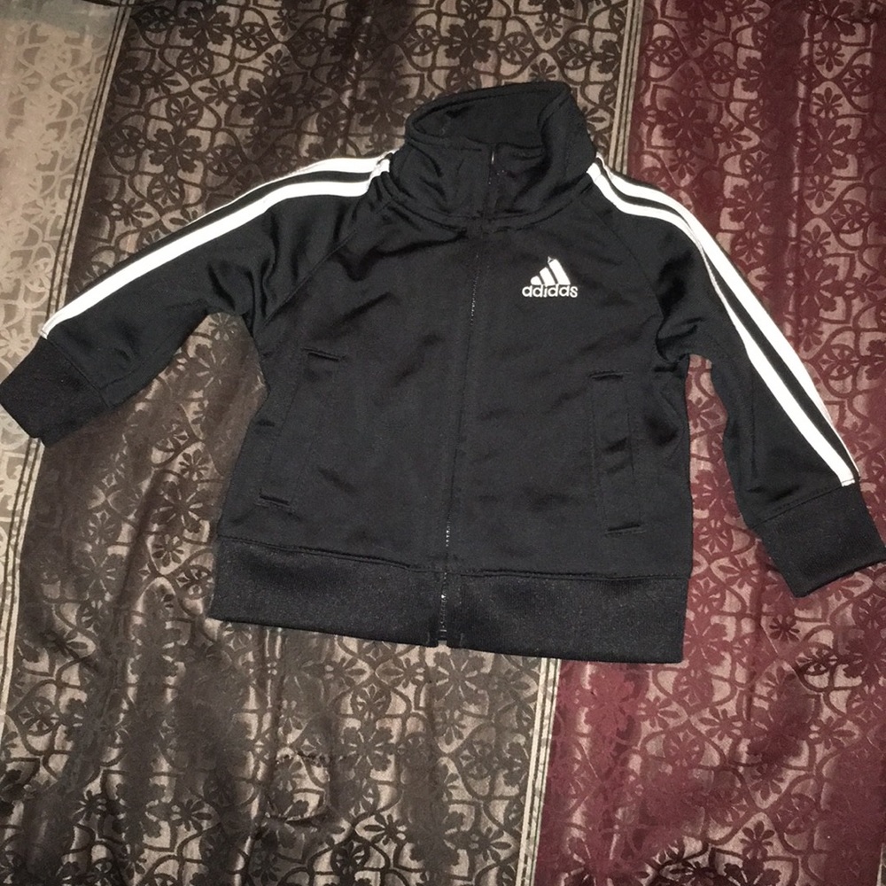 Baby clothes